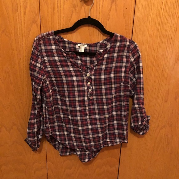 Forever 21 Plaid Long Sleeve - Picture 2 of 4